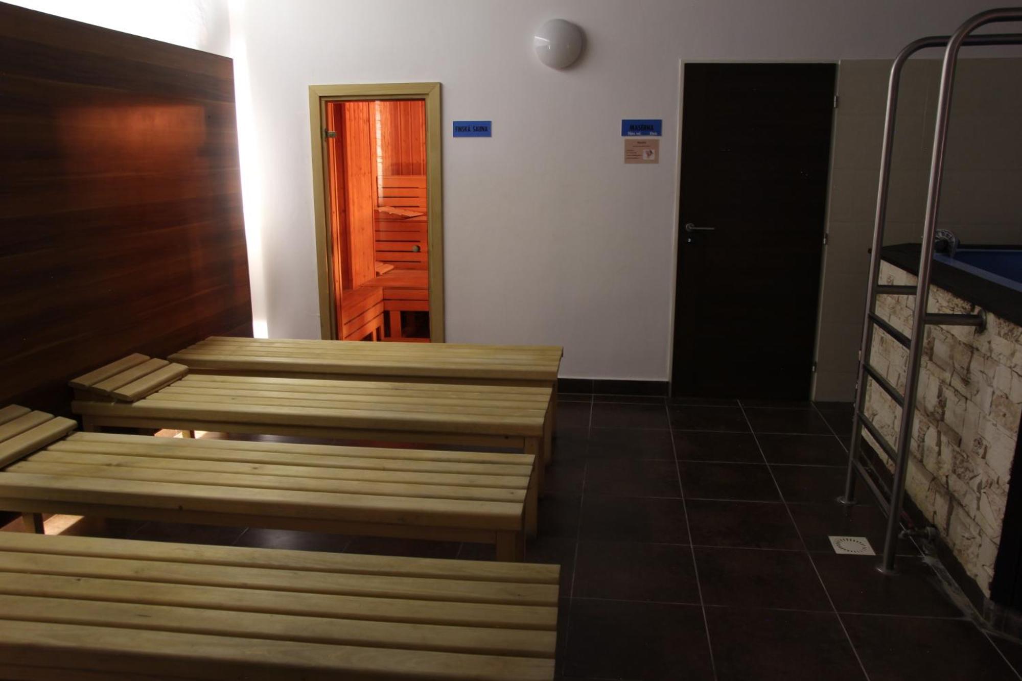 Havířov Apartmany Fit Gym מראה חיצוני תמונה